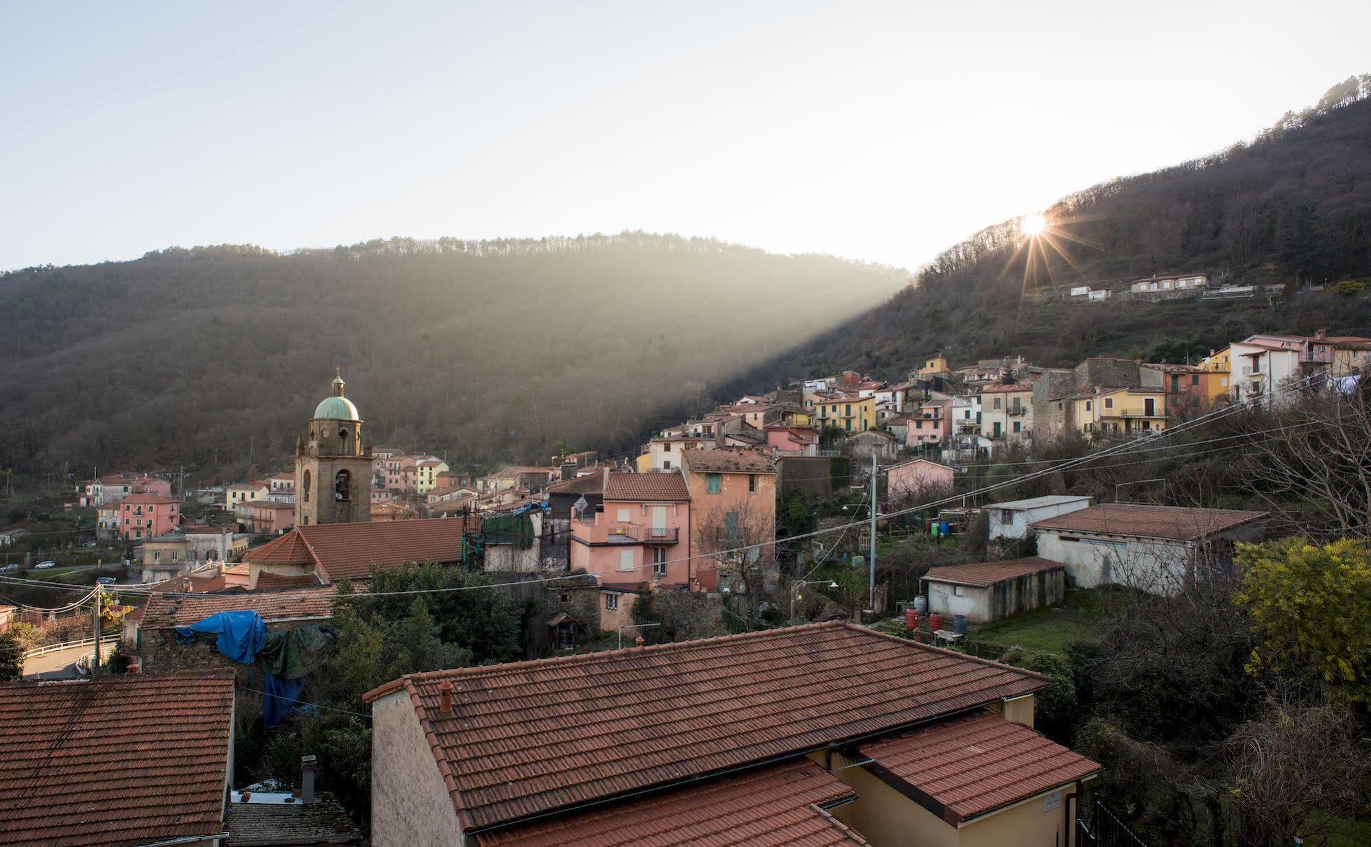 Hostel Ostello Tramonti Biassa Exterior foto